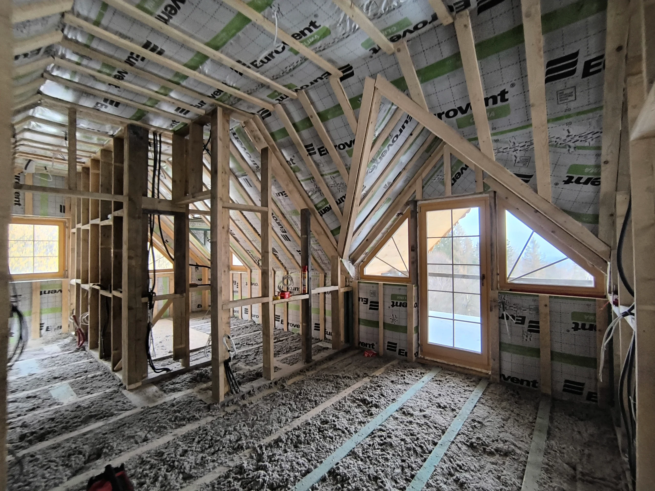 zdjęcie - ocieplanie poddasza